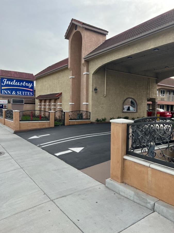 Industry Inn & Suites La Puente Exterior foto